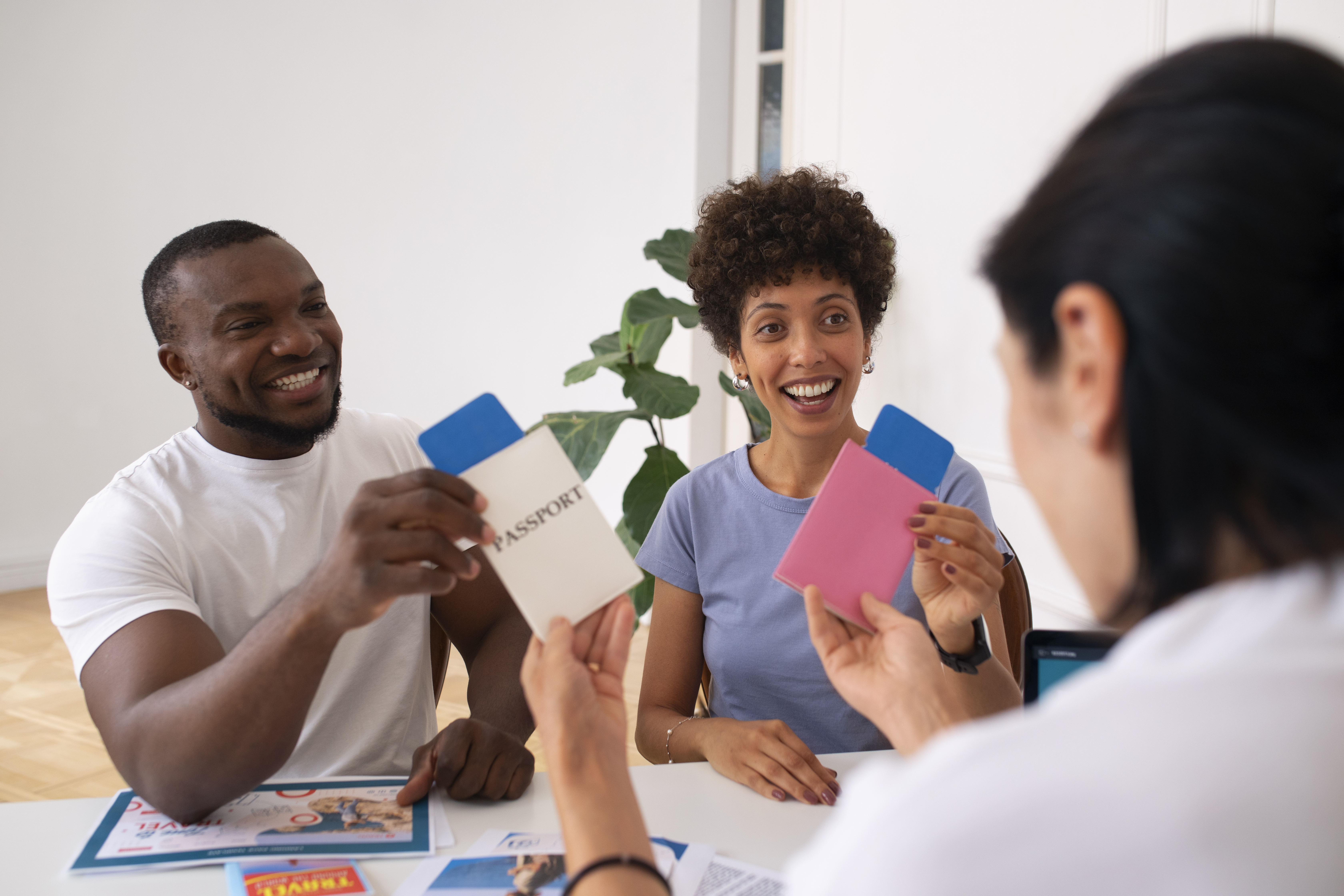 medium-shot-people-travel-agency-office