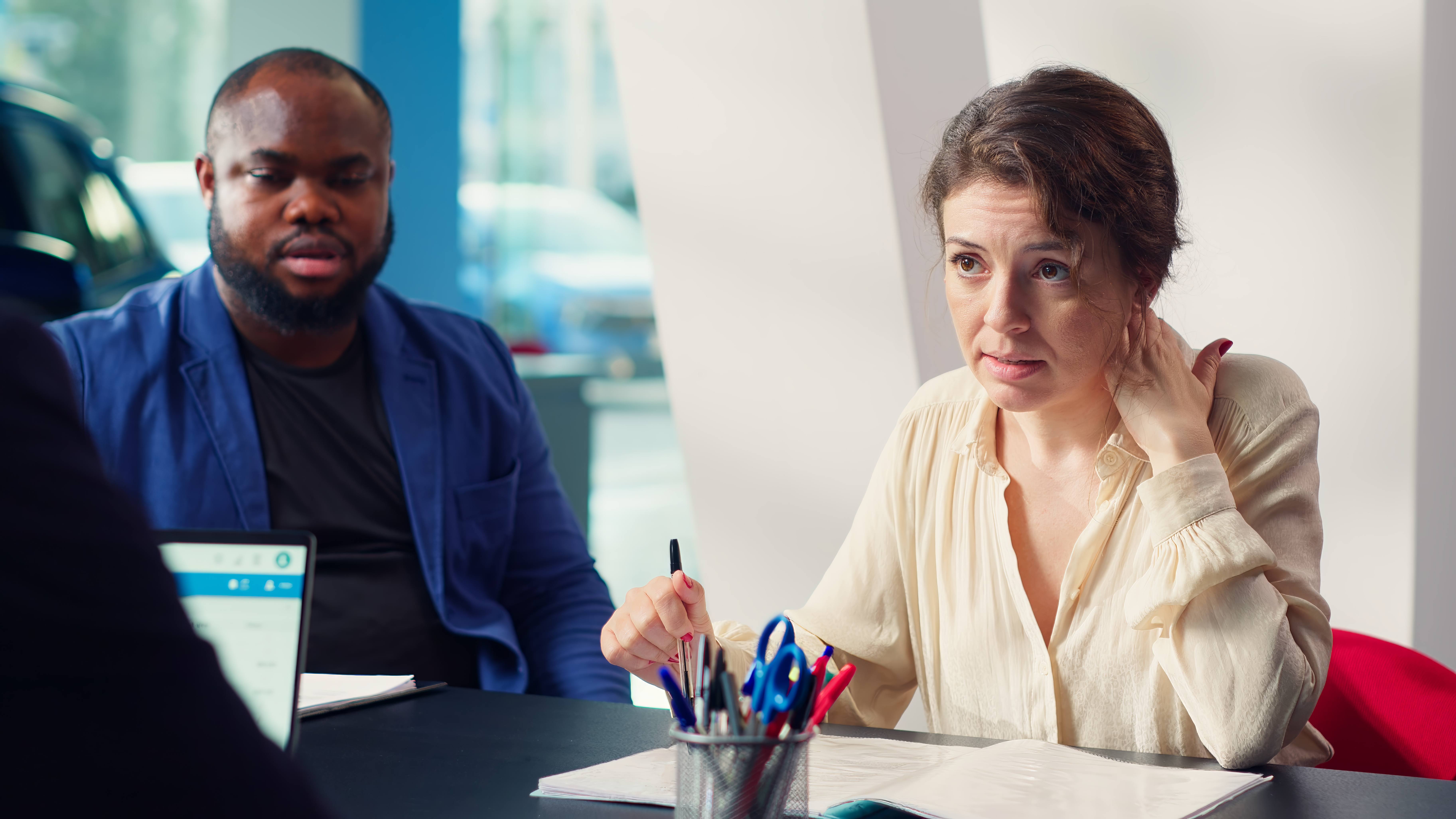 car-showroom-salesman-providing-flexible-financial-options-entice-clients