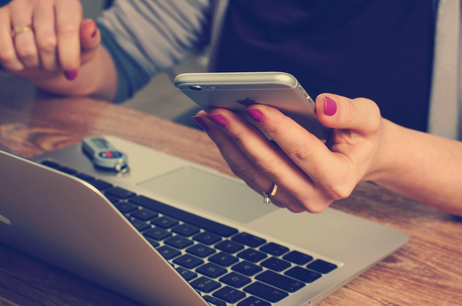 Understanding Service Listings: What to Look for Before You Book