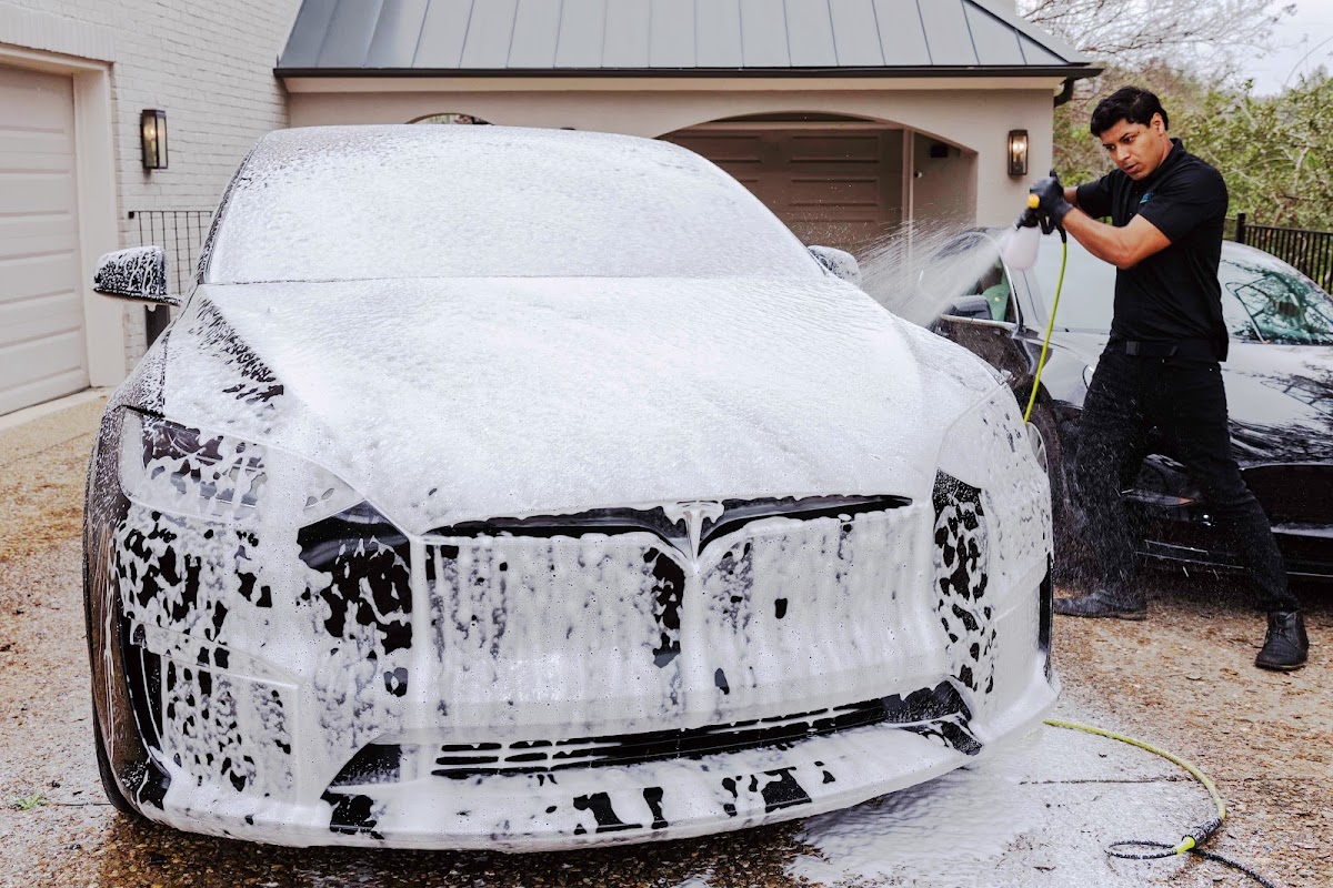 SHWASH Mobile Car Detailing Dallas