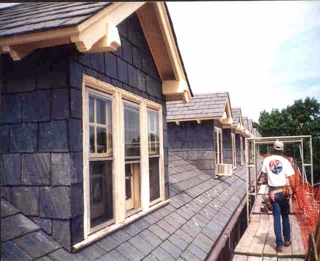 Universal Roofing & Contracting Inc.
