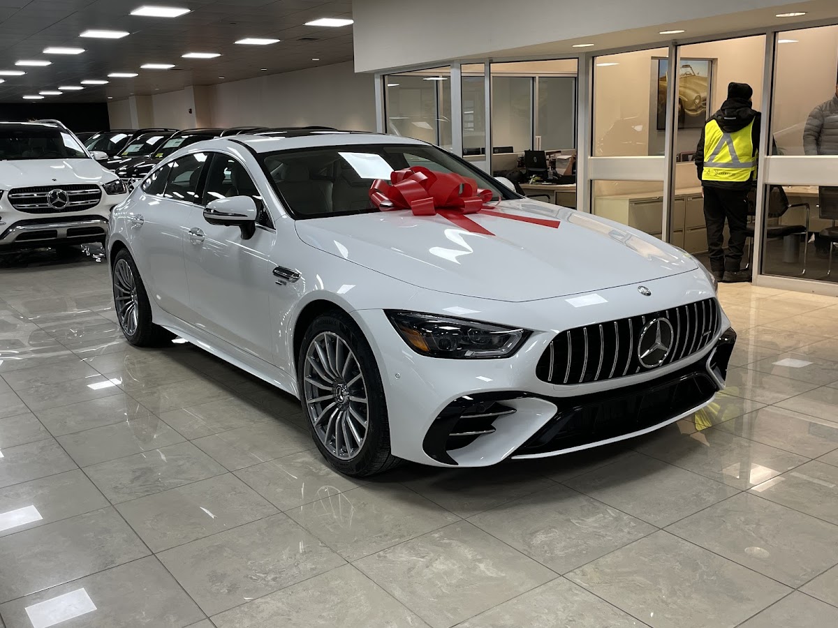 Mercedes-Benz of Boston Service Center