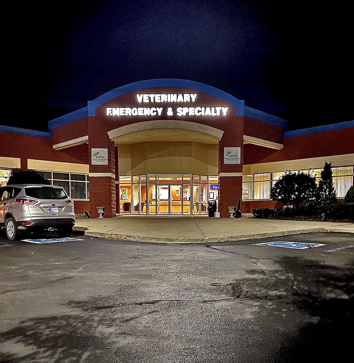 IndyVet Emergency & Specialty Hospital