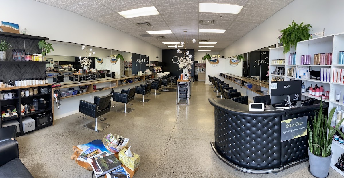 Salon Onyx