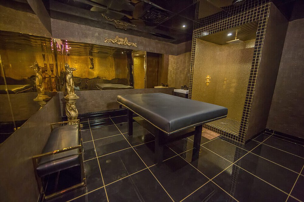 Laval Nuru Massage
