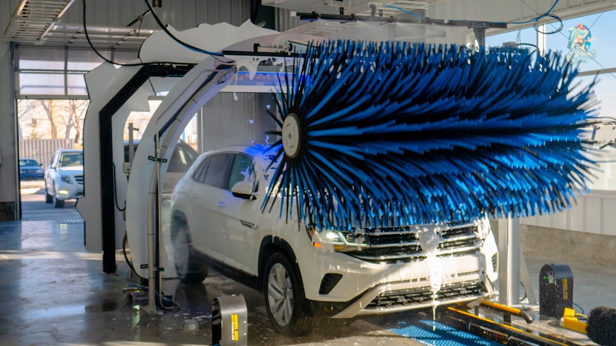 Great White Car Wash Aviation