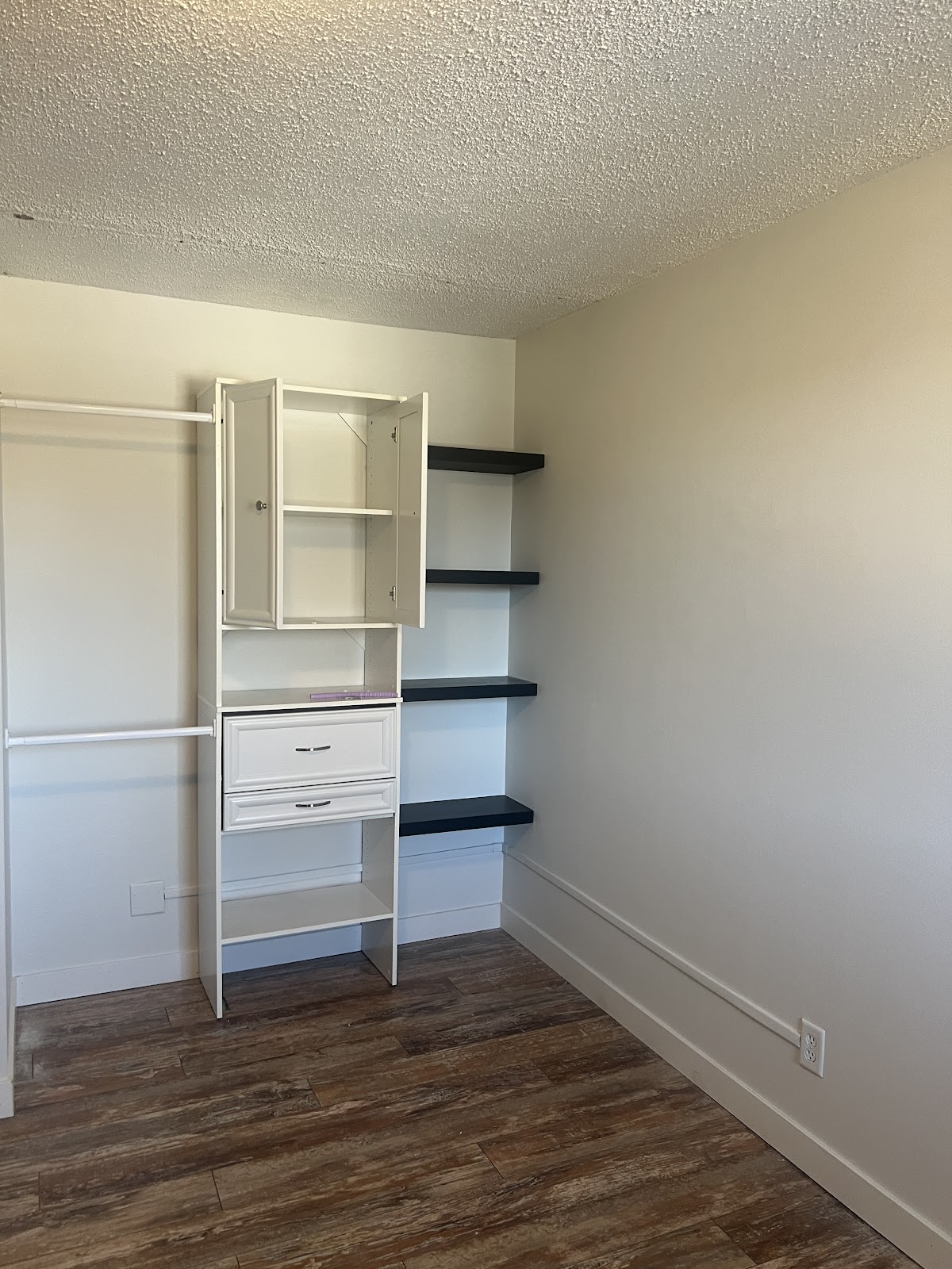 Lucky Painting Limited