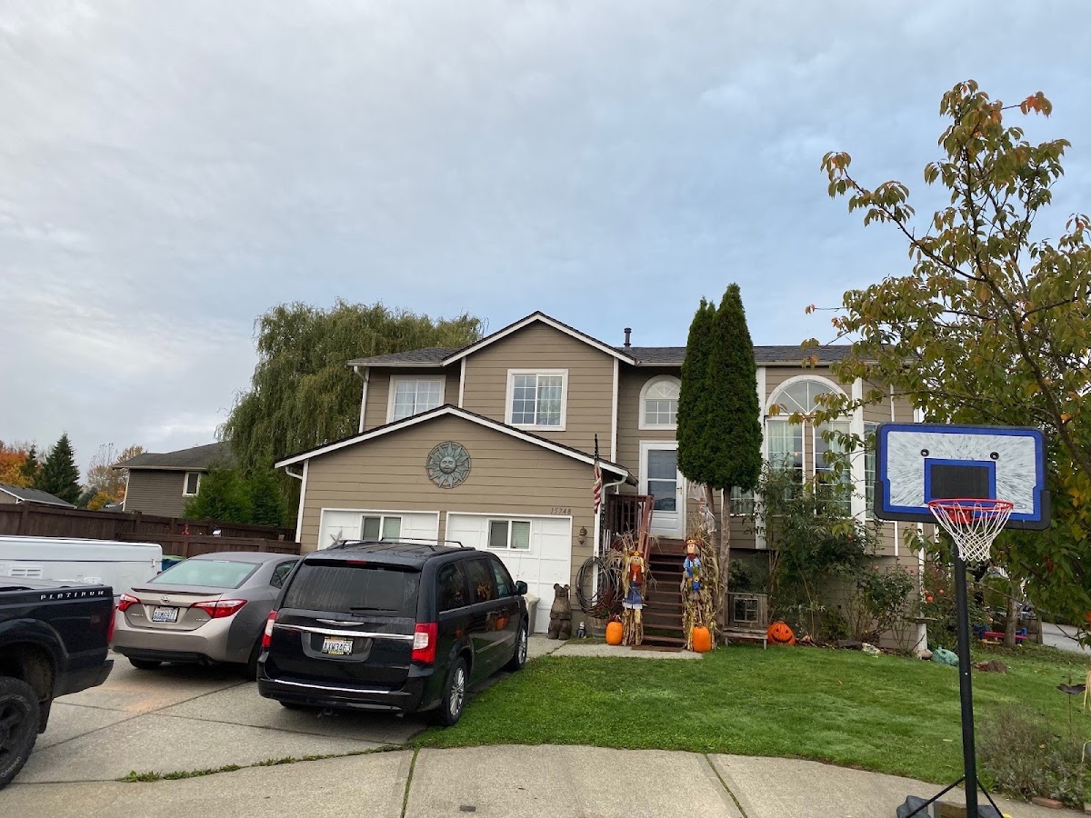 Rainier Roofing Company