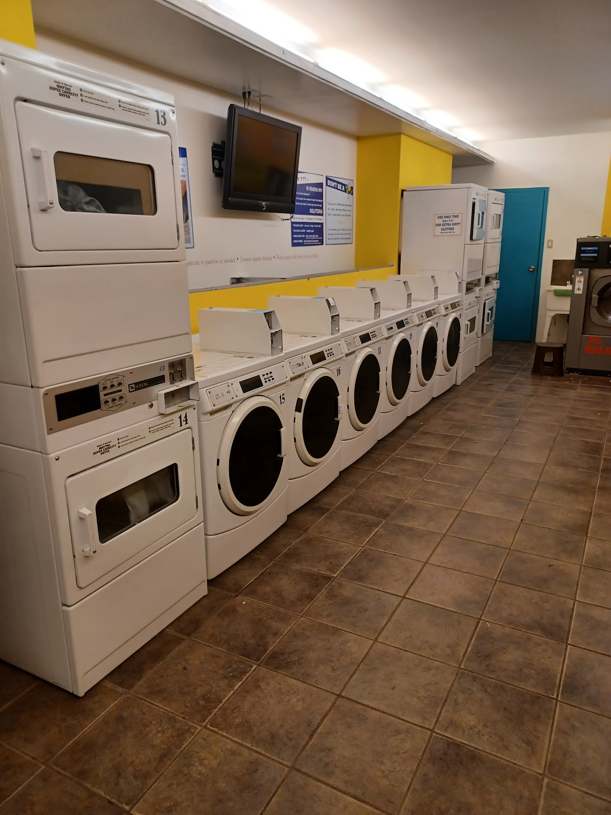 Devon Cleaners & Laundromat