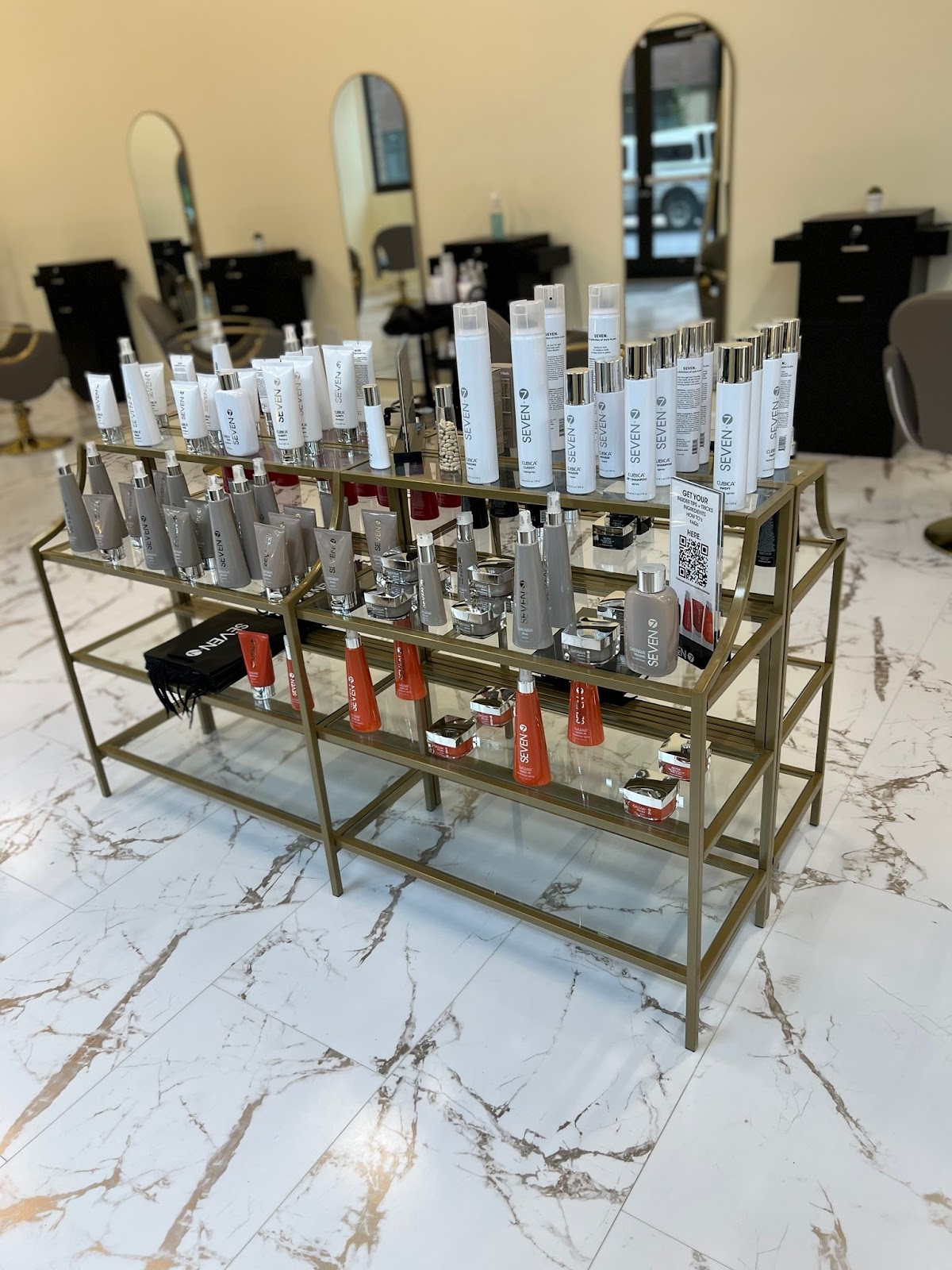 Platinum on 5th Salon