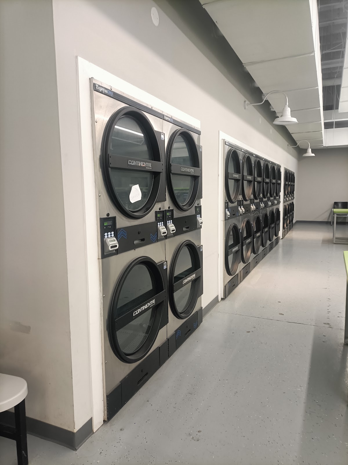 Clean & Green Eco Friendly Laundromat