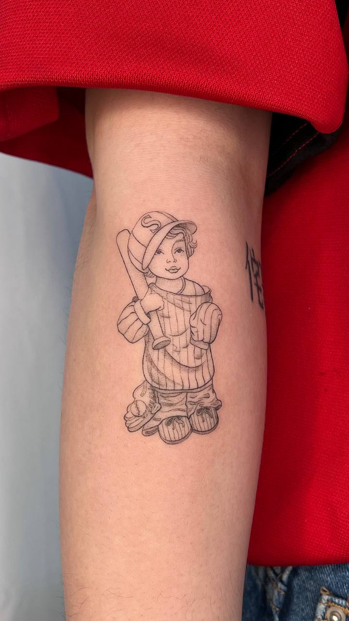 Fine line tattoo - Viktoriia Ink