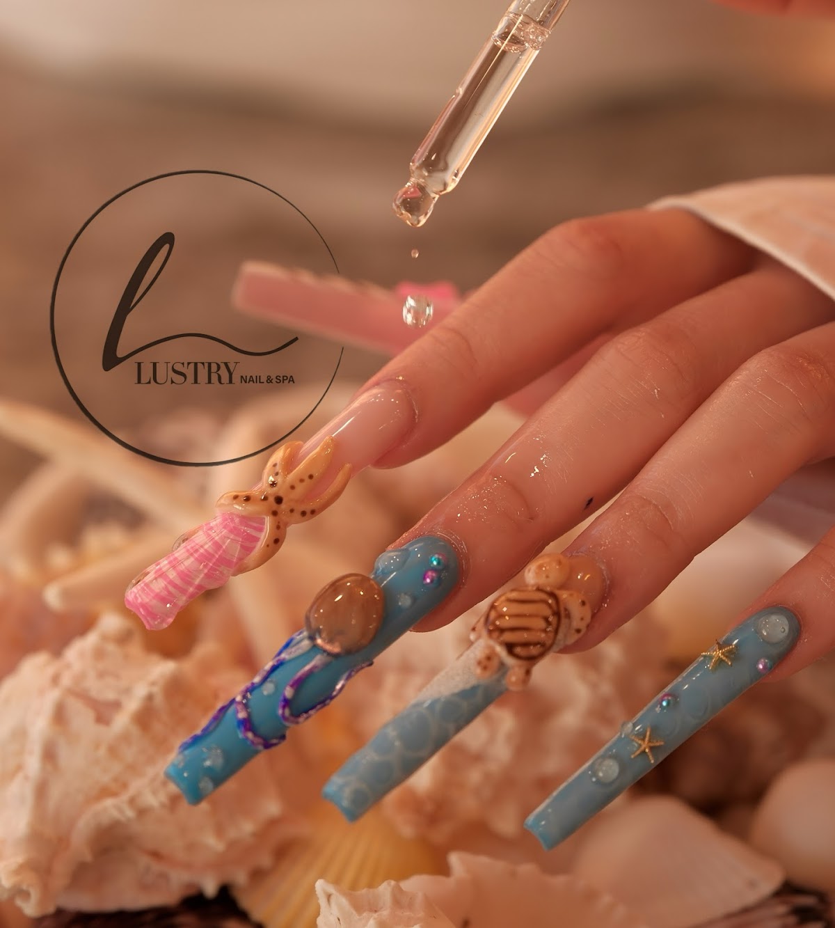 Lustry Nail & Spa South Common