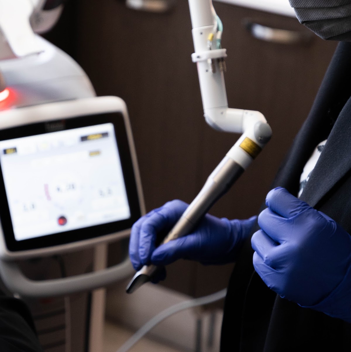 Chinook Smiles Dental - Calgary