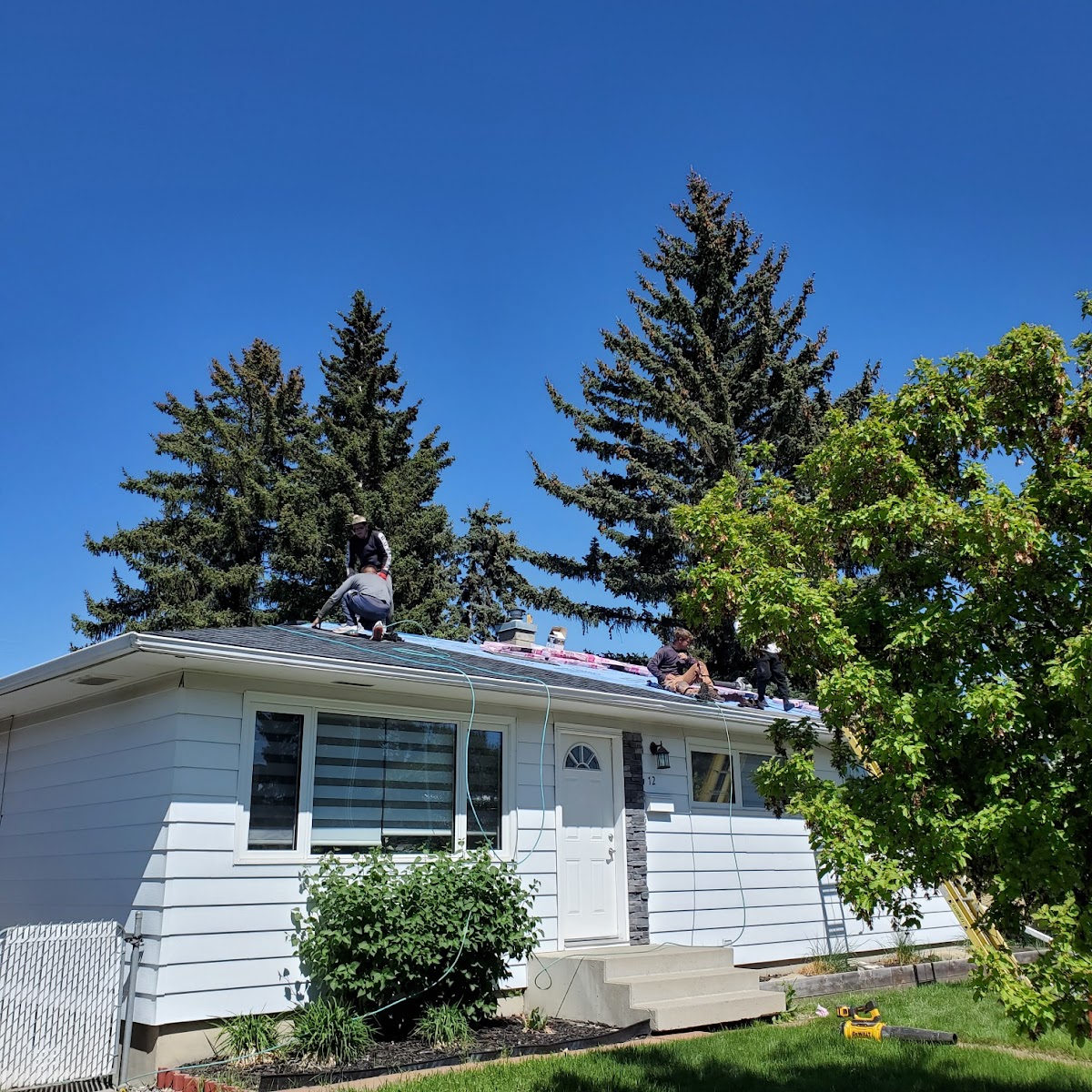 National Star Roofing Inc