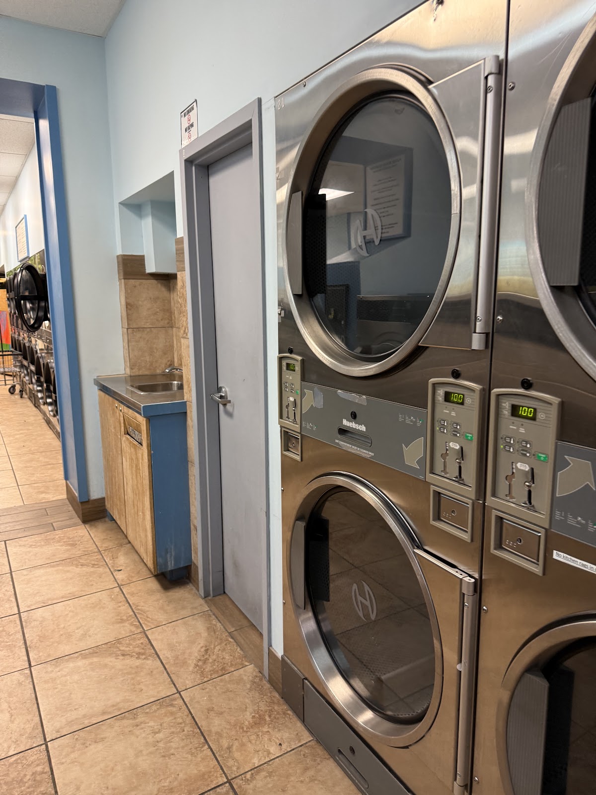 Quick & Clean Laundry Centre