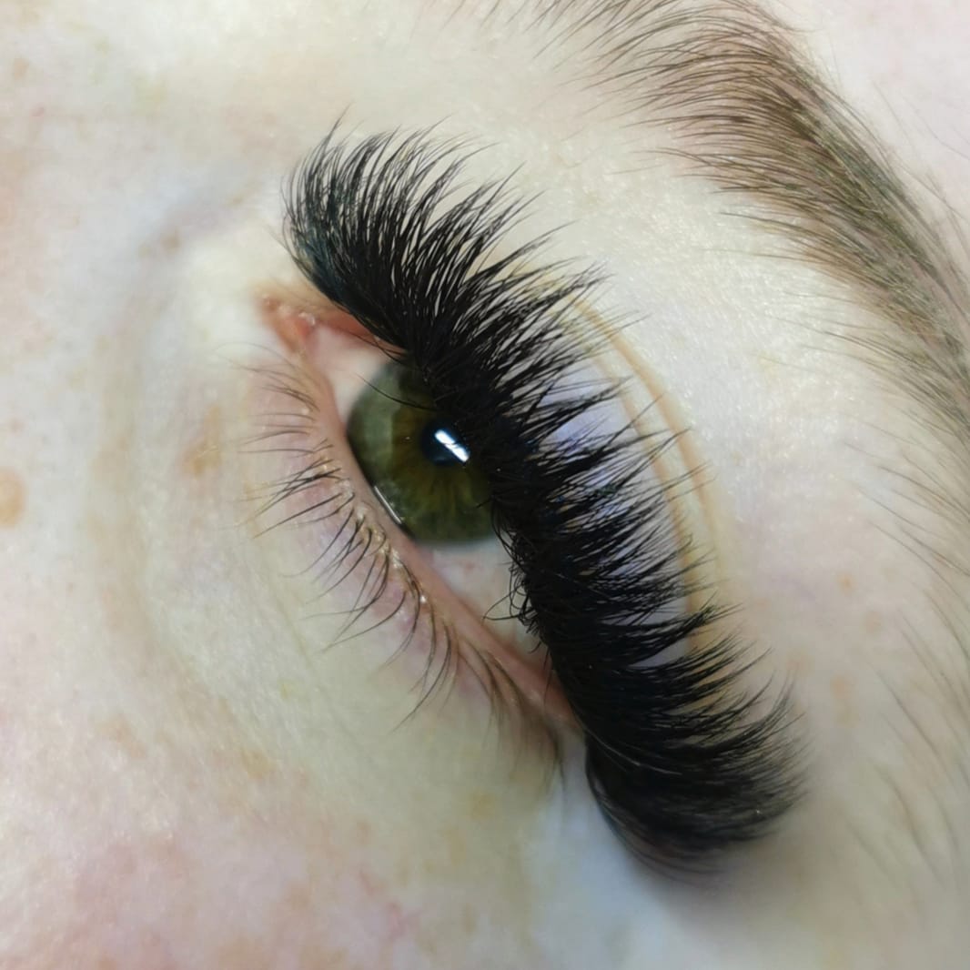 Citrine Lashes