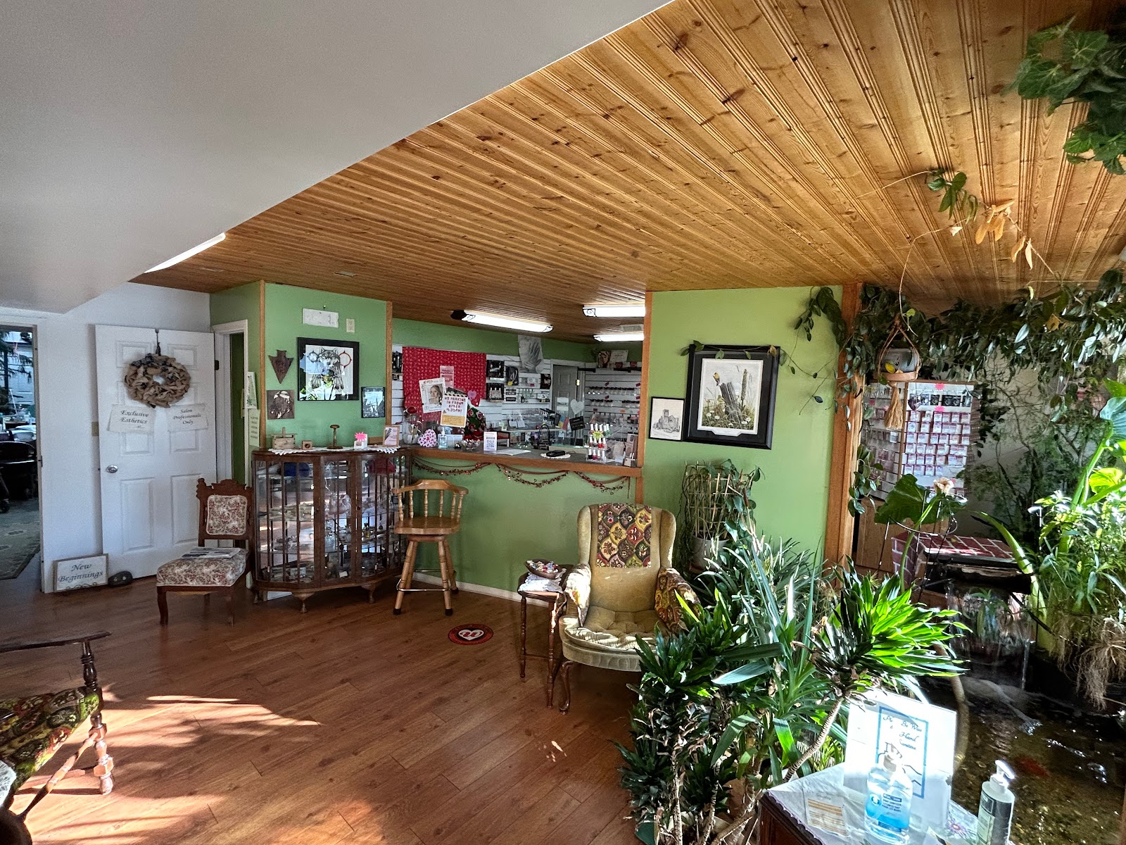 Exclusive Esthetics & New Beginnings Salon