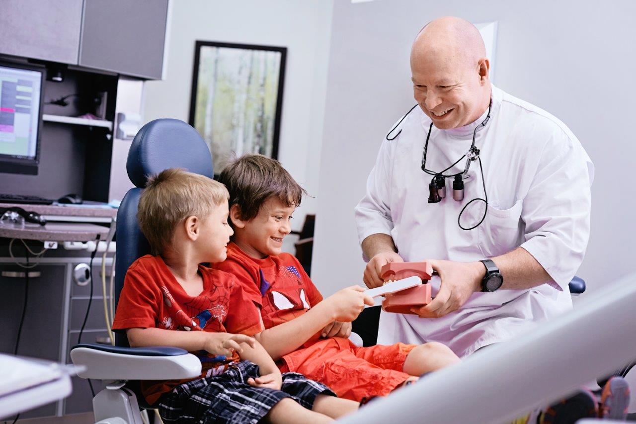 12th Avenue Dental Centre