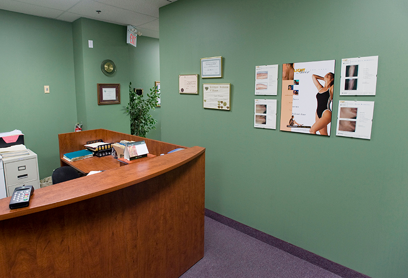 Laurie's Electrolysis & Laser & Waxing Clinic